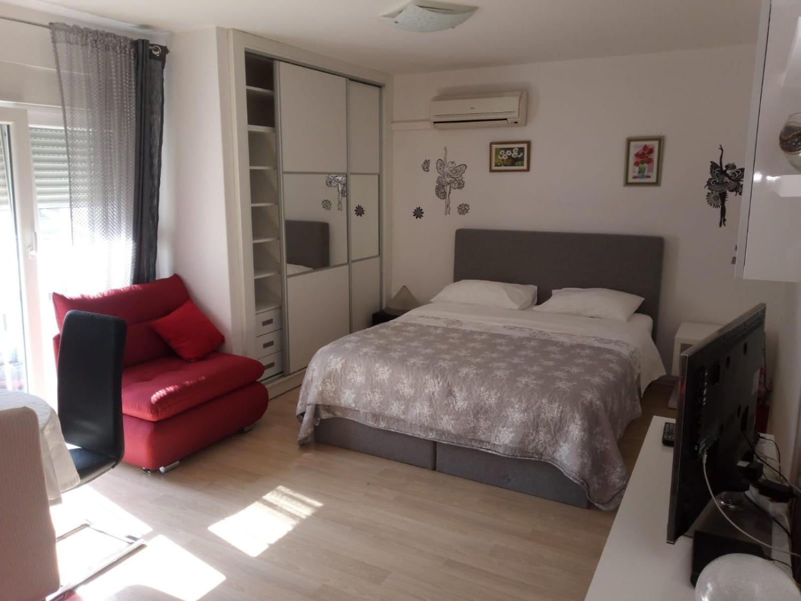 Studio Apt. Downtown Σπλιτ Εξωτερικό φωτογραφία