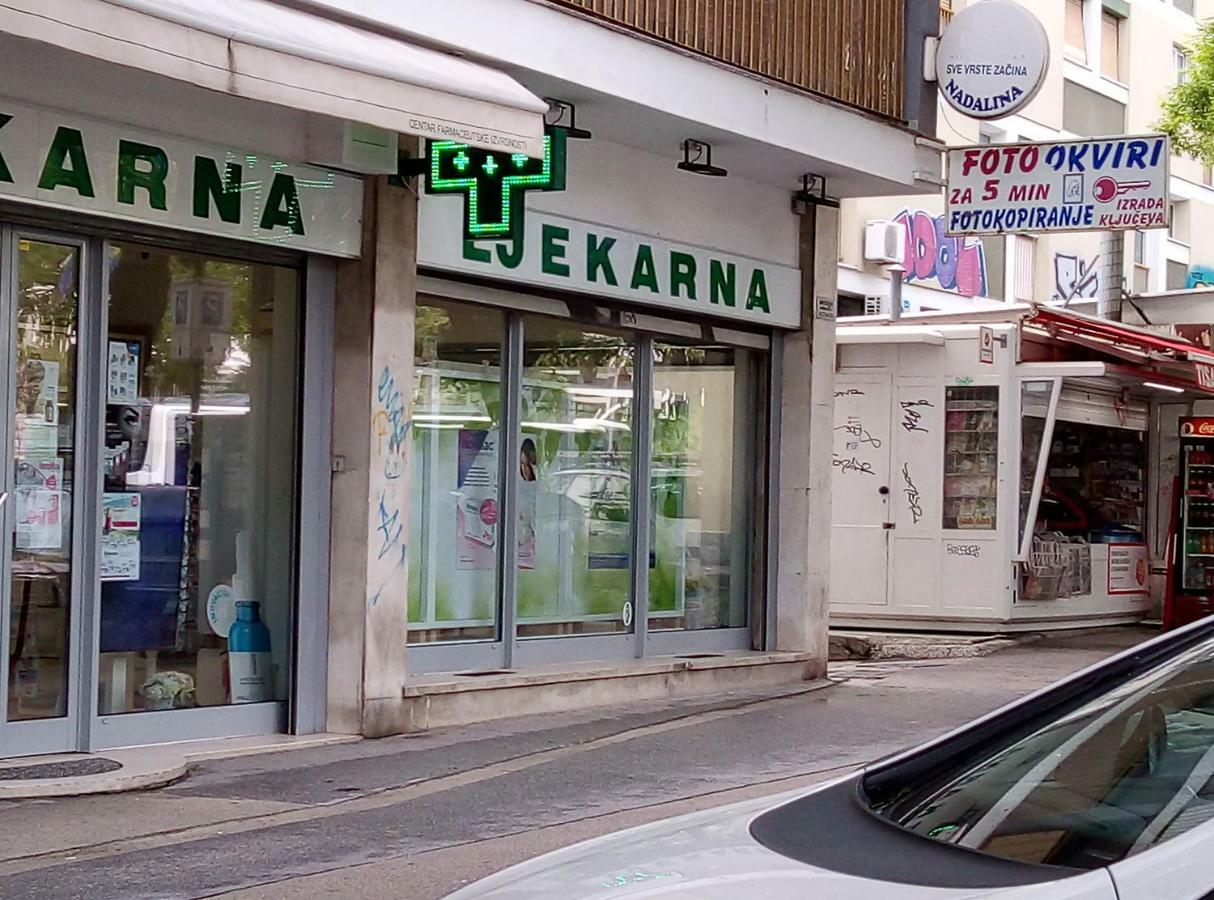 Studio Apt. Downtown Σπλιτ Εξωτερικό φωτογραφία